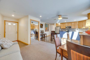 half Mi to Attractions Apartment with Deck